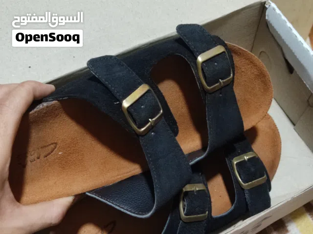 شبشب جلد طبيعي