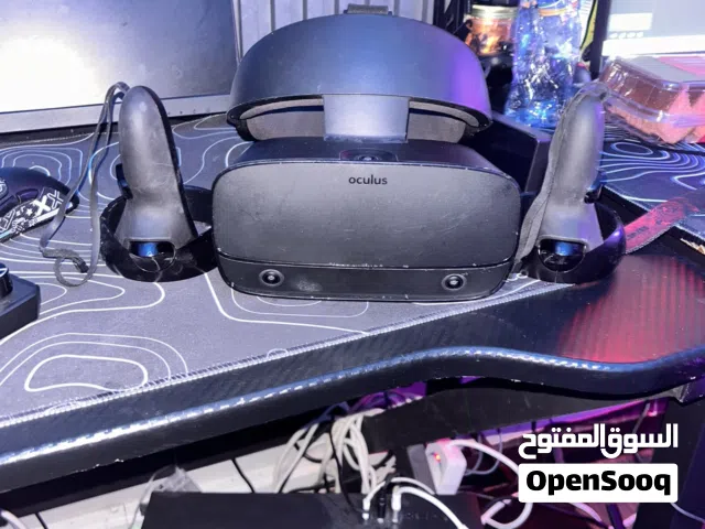 Oculus rift S no cable works used one controller broke the ring but works no issue