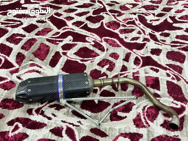 صالنصة رياضية جوكر كاربون فايبر نضيفة فول