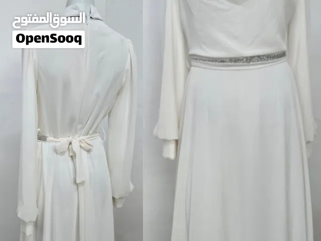 فساتين ماركات عالمية
