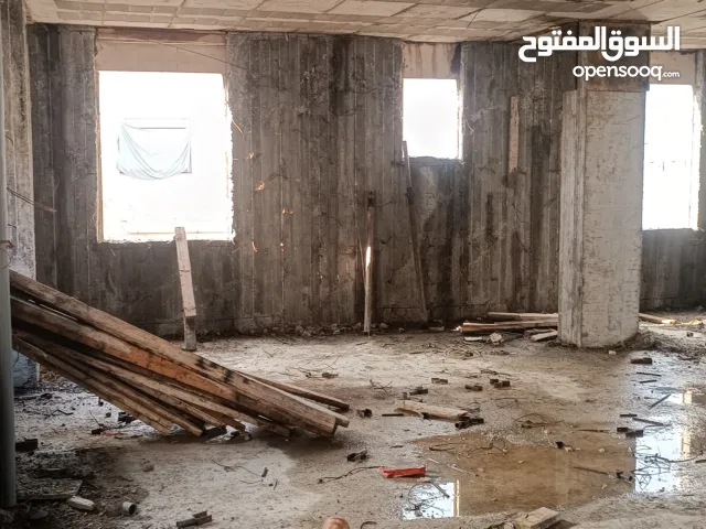 شقة طابق اول