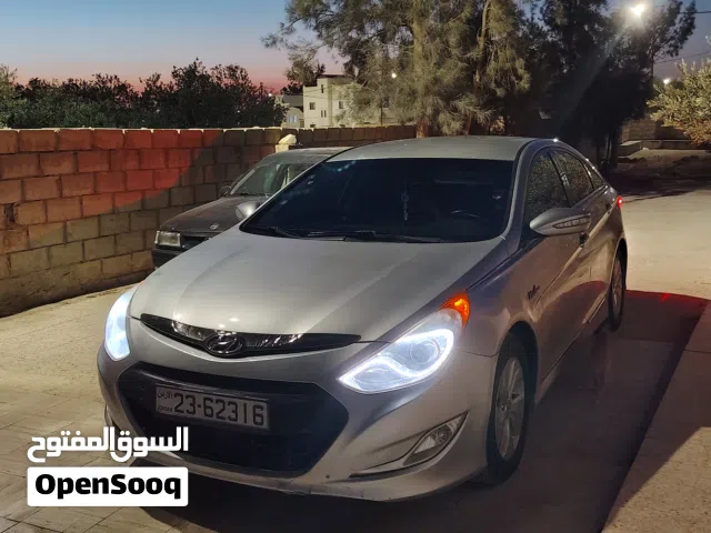 2013 Hyundai Sonata Standard
