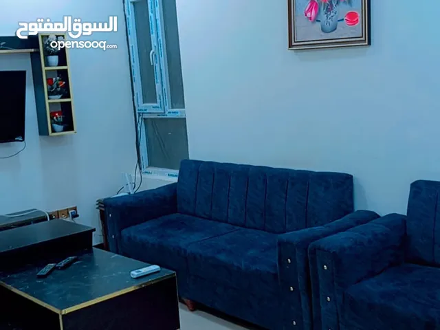 شقه مؤثثه للإيجار في المنصور