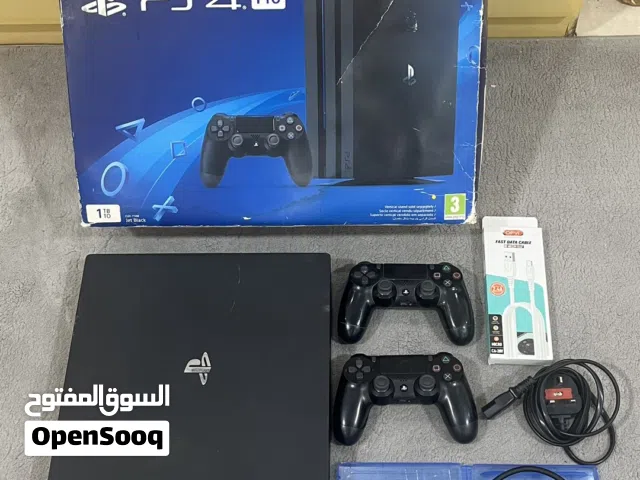 للبيع بلايستيشن فور برو 1T