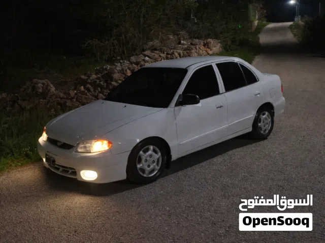 1999 هيونداي اكسنت GLS