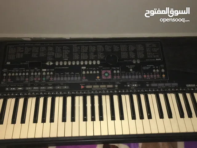 ياماها PSR~510  جهاز ياماها بيانو كهربائي / اورج  للعزف الموسيقي والتوزيع الموسيقي والتلحين