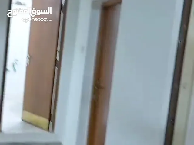 مشتمل تجاري سكني للإيجار في حي عمان موقع مميز