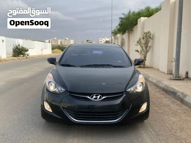 2014 هيونداي افانتي Limited
