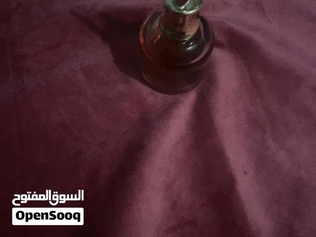 عطر كامل وجديد للبيع
