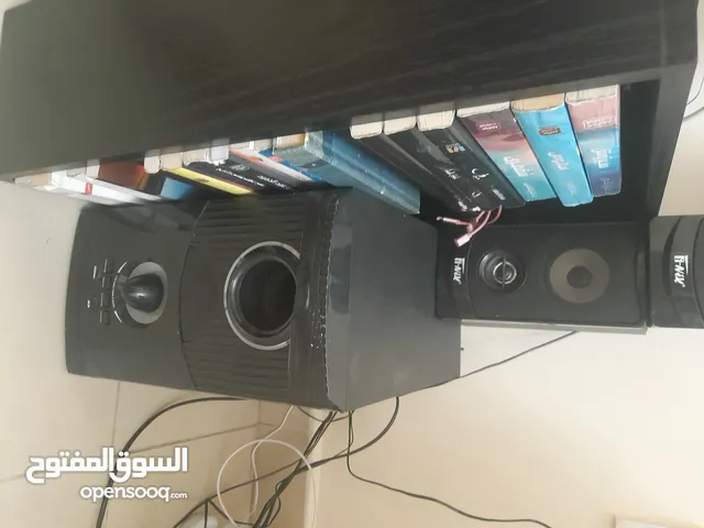 i-nix حاله جيده جدا قليل الاستخدام و صوت مرتفه