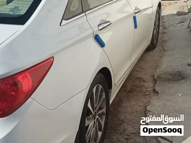 Used Hyundai Sonata in Basra