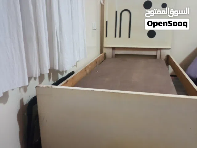 اثنين سريرات نفر