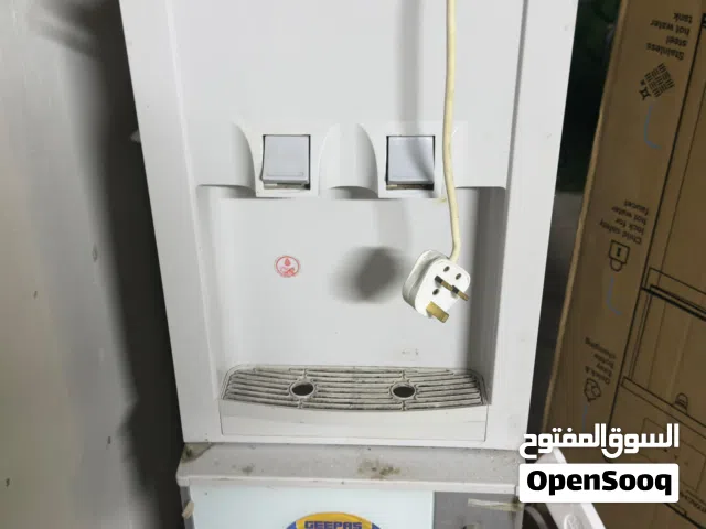 ثلاجة ماي محتاجة تنظيف فقط