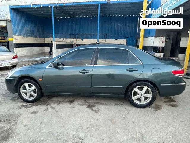 2004 هوندا اكورد EX-L