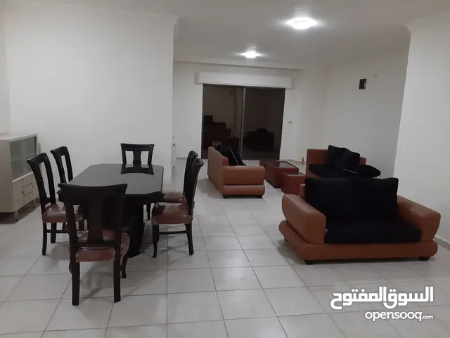 شقة مفروشة للإيجار أو للبيع في دابوق