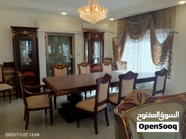 300 m2 3 Bedrooms Apartments for Sale in Amman Um Uthaiena