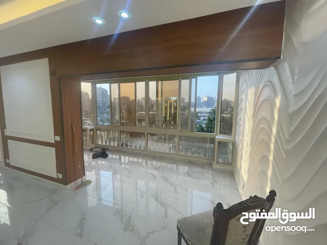 شقة للبيع بالمربع الذهبي بالمهندسين شارع نادي الصيد امام بوابة نادي الصيد الرئيسية