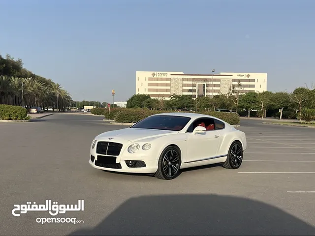 بنتلي جيتي GT الإيجار اليومي