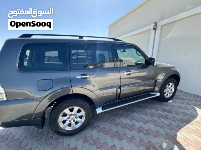 2020 ميتسوبيشي باجيرو GLS