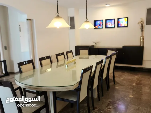 600 m2 More than 6 bedrooms Villa for Rent in Muscat Madinat As Sultan Qaboos