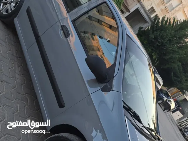 هونداي جيتز 2005