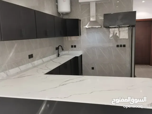 200 m2 3 Bedrooms Apartments for Rent in Dammam Ash Shulah