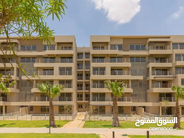 200 m2 3 Bedrooms Apartments for Sale in Cairo New Cairo