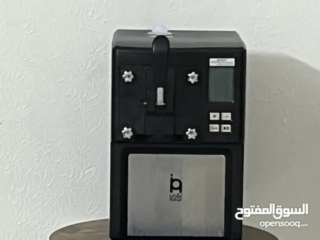 ماكينة آيسكريم للإيجار
