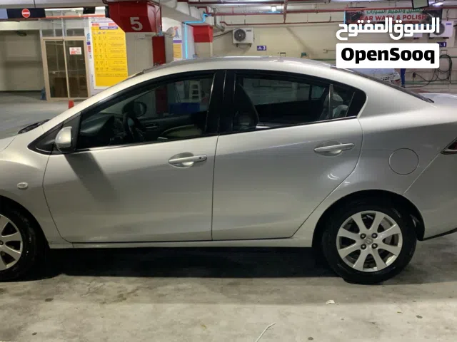 2014 مازدا 2 Grand Touring