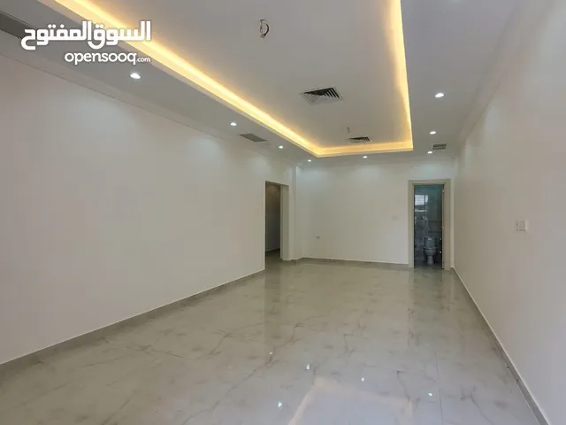 10m2 4 Bedrooms Apartments for Rent in Hawally Rumaithiya