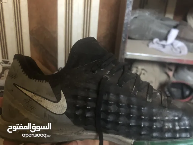 42 Sport Shoes in Basra