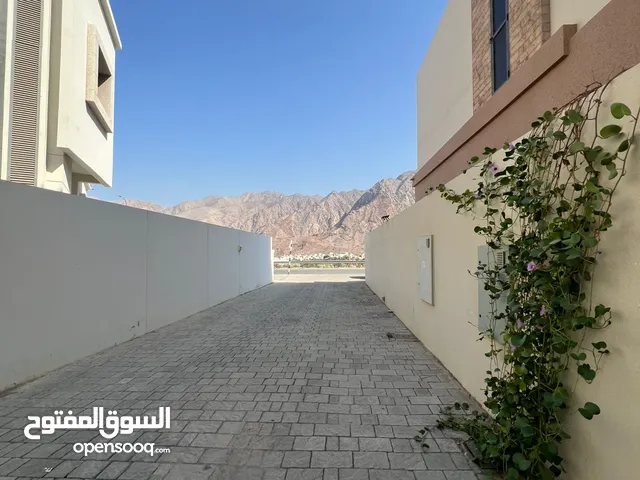 134 m2 2 Bedrooms Apartments for Rent in Muscat Bosher