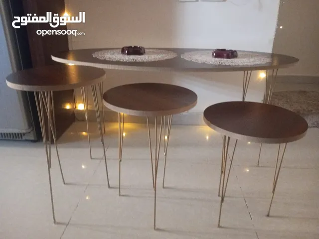 طاولة وسط استعمال يومين