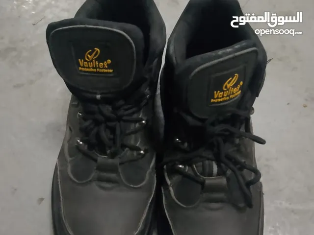 44 Casual Shoes in Muscat