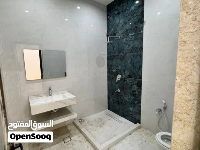 120 m2 2 Bedrooms Apartments for Rent in Basra Zahra'a