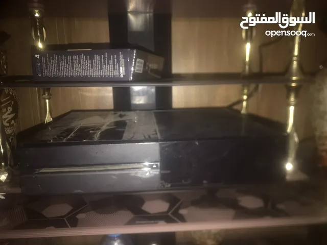 اكس بوكس ون نظيف مع كامل ملحقاته