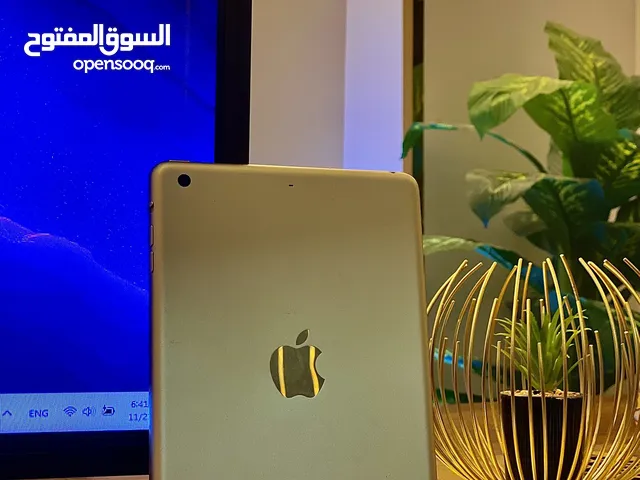 iPad mini 3 بحالة الجديد