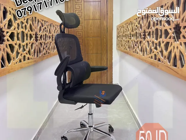 كرسي مكتب طبي بمواصفات عالية و مريحة بتصميم لمنحنى جسم الانسان للشركات و المكاتب