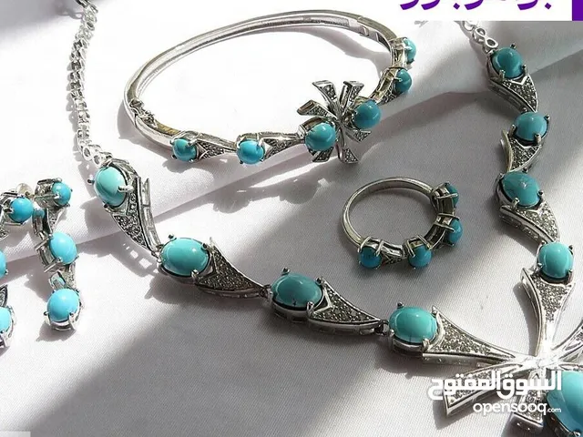 مميز جدامصنوع من الفضة الخالص(925) مزودبحجر فيروز طبيعي من ايران يتميز بلونه فيروزي الجميل والن
