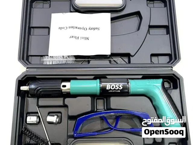 مسدس تثبيت المسامير