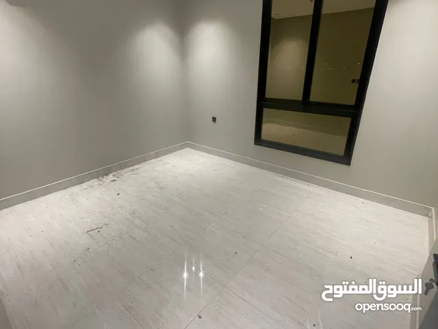 135 m2 2 Bedrooms Apartments for Rent in Dammam As Saif