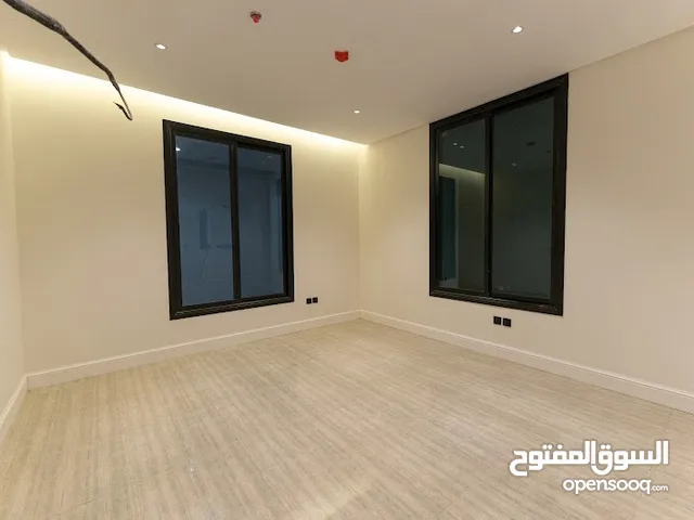 396 m2 3 Bedrooms Apartments for Rent in Dammam As Saif