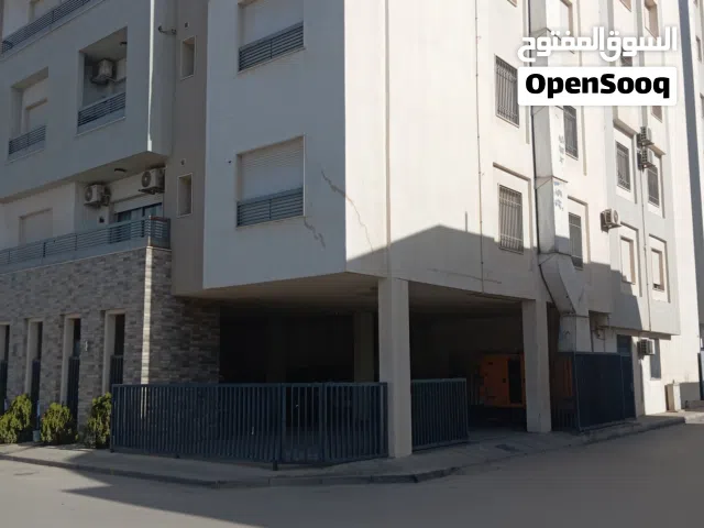 200 m2 5 Bedrooms Apartments for Sale in Tripoli Al-Sabaa