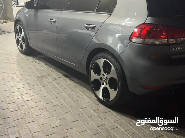 Used Volkswagen Golf in Um Al Quwain