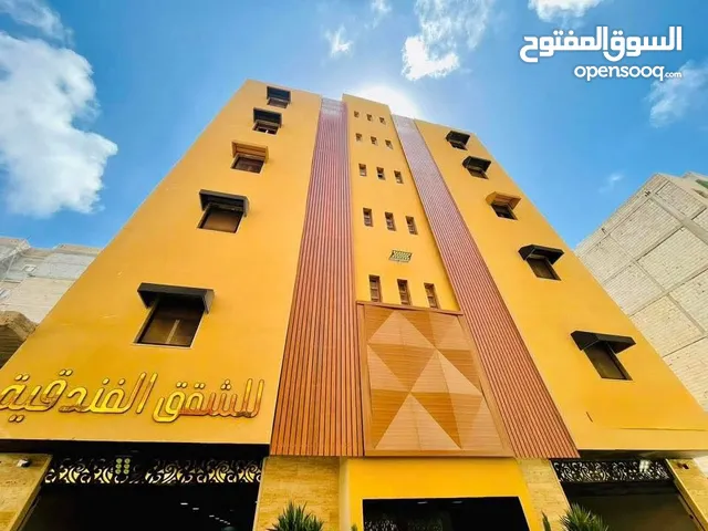 فـرصة استثمارية  فندق فخم للبيع – بتشطيب جديد  موقع استراتيجي في الدقادوستا