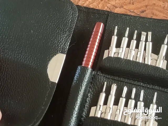مفك مع عدة رؤوس