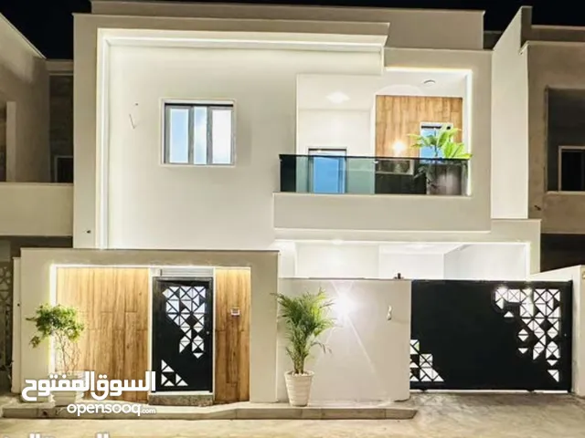 320m2 3 Bedrooms Villa for Sale in Tripoli Al-Serraj