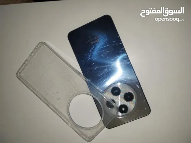 تلفون جديد والله يوم ما عدى للبيع او للبدل على ايفون من 8 بلس وفوق