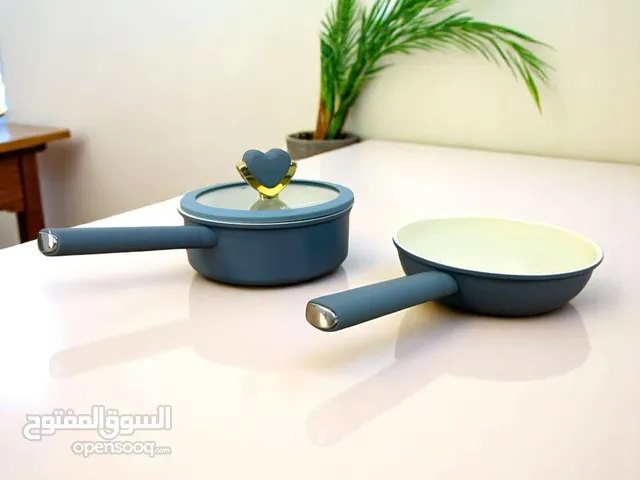جدر مع طاوة من كونكا متعددة الاستخدامات