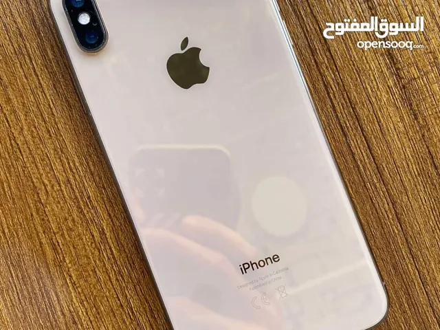 على الفحص ايفون Xsmax جيجا 64 بطارية 79 هدية كفر ولزقه وشاحن الاصلي متوفر توصيل